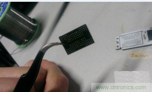 制作U盤全過程，由PCB做起