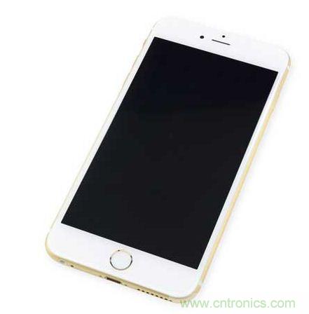 iPhone 6 Plus采用了大量新技術(shù)，包括由TSMC代工的蘋果A8 SoC。（來源：iFixit）