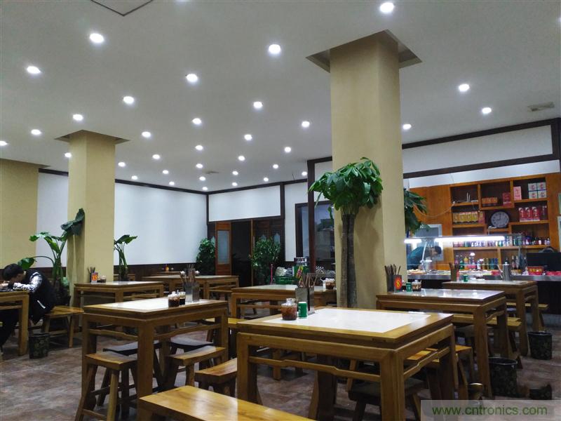 前世500次回眸,換來今生一次擦肩而過，那500多天的等待能否讓錘子揚(yáng)眉吐氣？