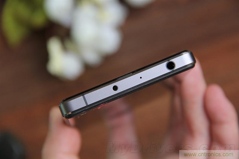 無邊框的 nubia Z9 ，一款既有驚喜，又有驚艷的智能手機