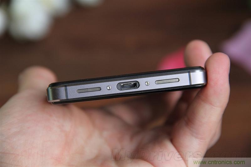 無邊框的 nubia Z9 ，一款既有驚喜，又有驚艷的智能手機