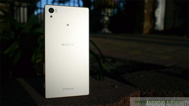 傳奇索尼，憑借Sony Xperia Z5能否在移動(dòng)市場(chǎng)奪得一席之地？