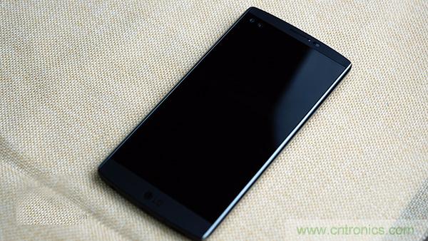 業(yè)界良心 LG V10 評測:剛毅、冷峻，不失人性化