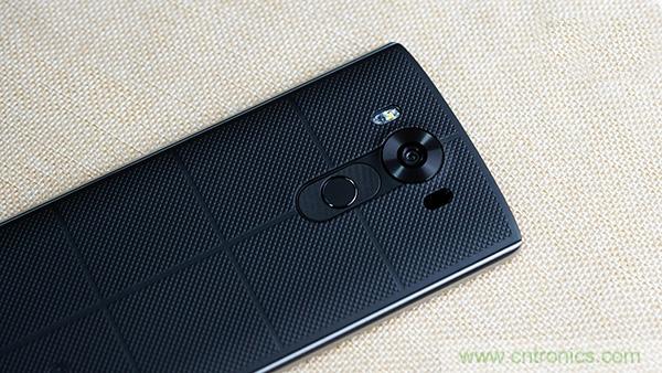 業(yè)界良心 LG V10 評測:剛毅、冷峻，不失人性化