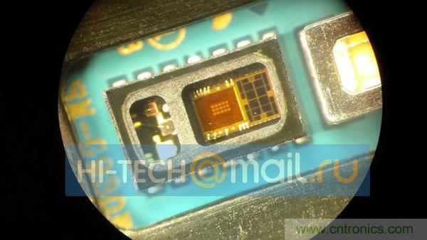 三星S7手機(jī)僅靠粘膠防水，也是沒(méi)“sei”了！