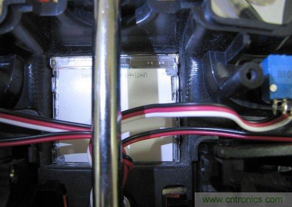 無人機(jī) DIY 制作全過程，酷得不要不要的！