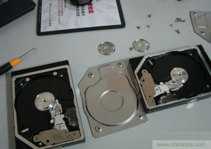 無人機(jī) DIY 制作全過程，酷得不要不要的！
