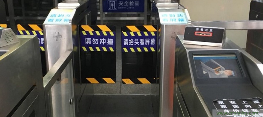“刷臉”進站，火車站的人臉識別靠譜嗎？